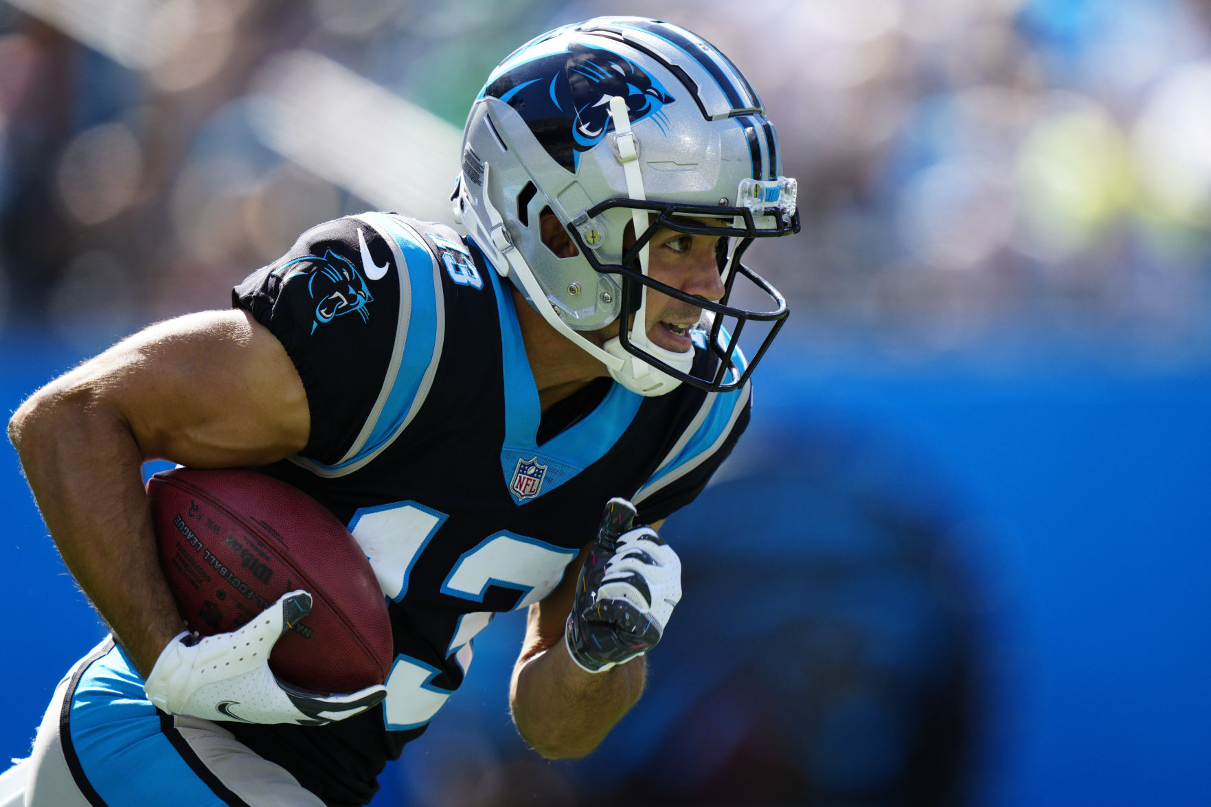 Eagles Panthers Football